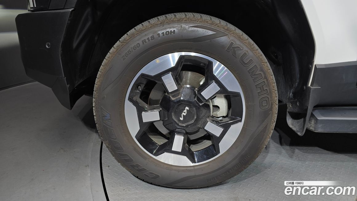 Kia Tasman 2.5T Gasoline 4WD, 2026