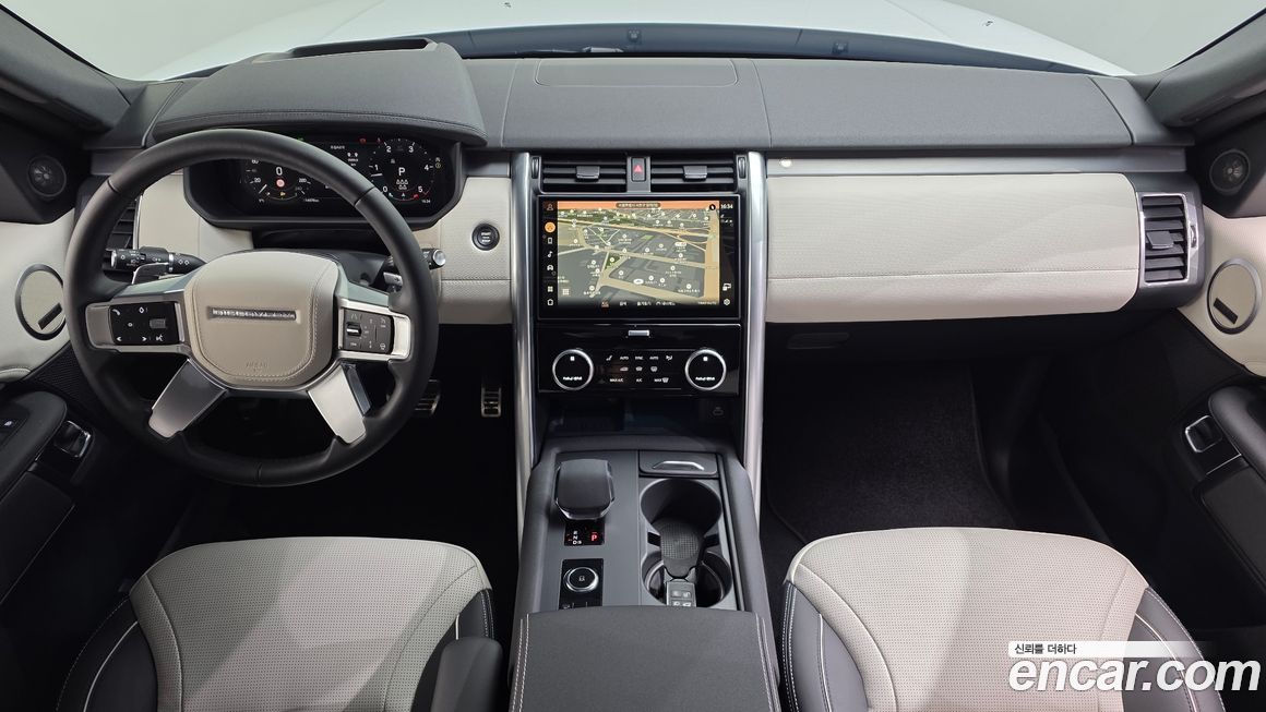 Land Rover Discovery D300 Dynamic HSE, 2024