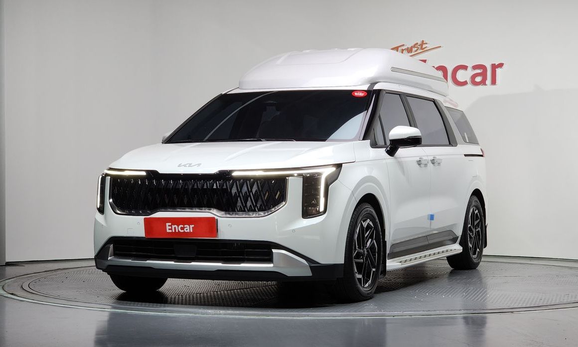 Kia Carnival 9-Seater Prestige, 2024