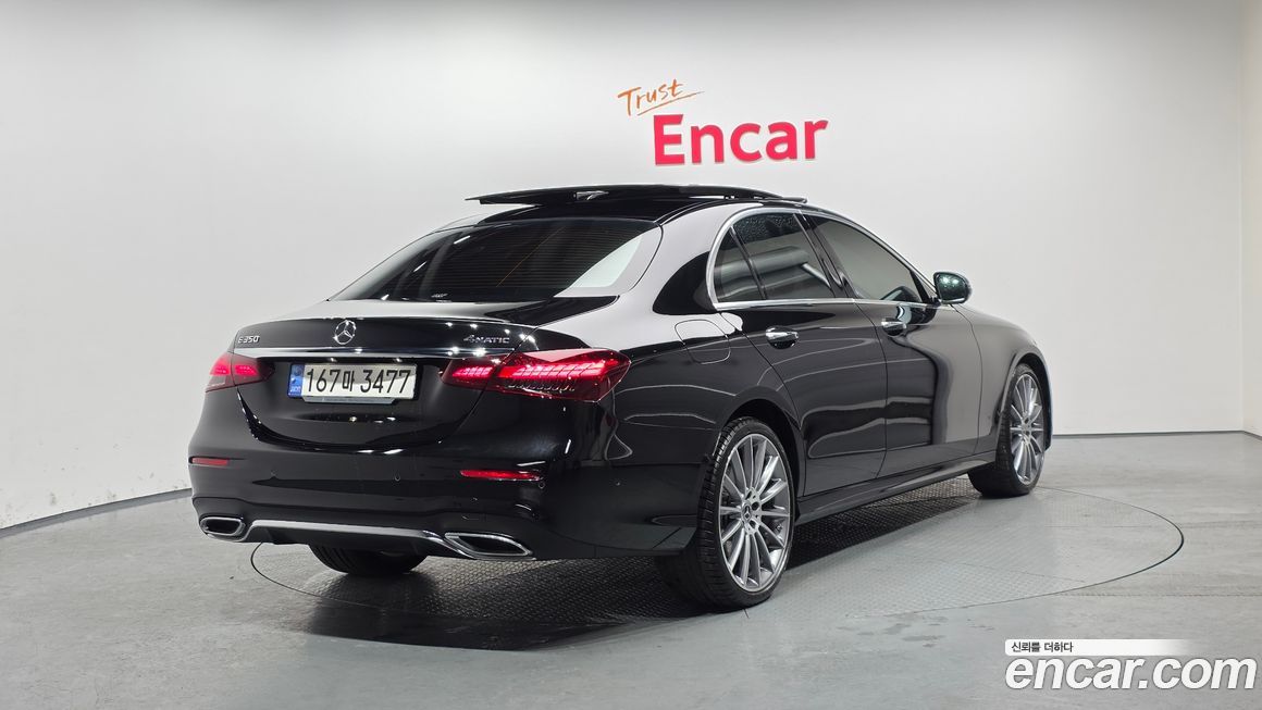 Mercedes-Benz E-Class E350 4MATIC AMG Line, 2022