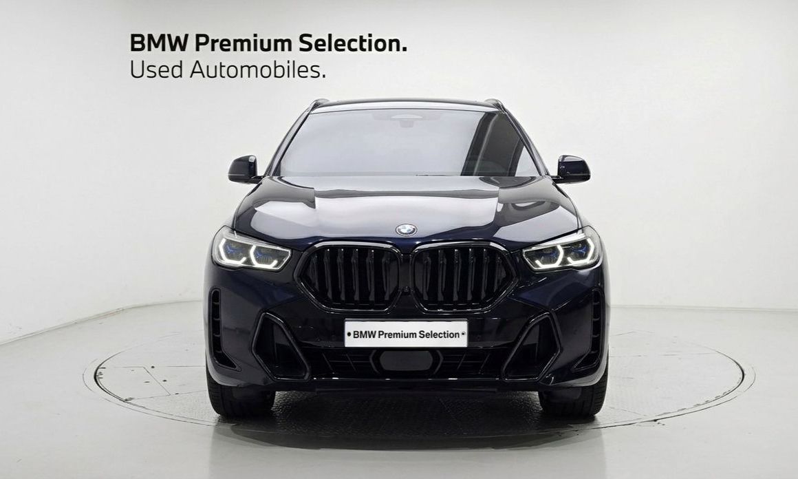 BMW X6 xDrive40i M Sport, 2025