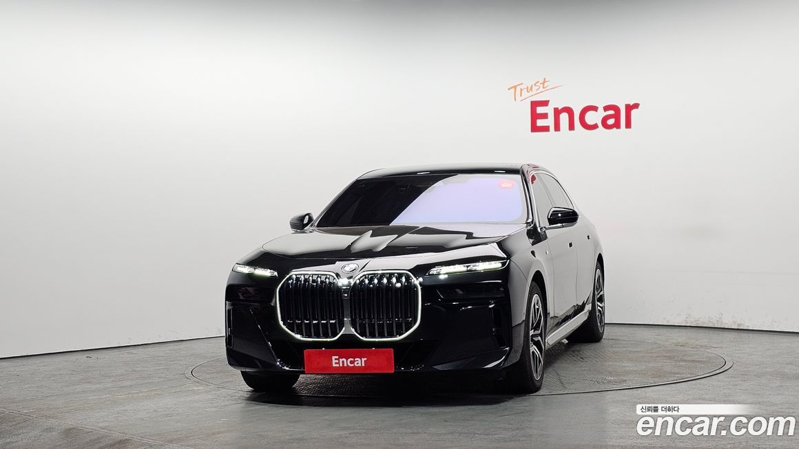 BMW 7-Series 740d xDrive M Sport, 2025