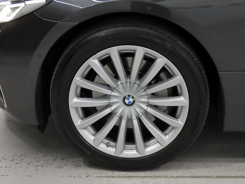 BMW Gran Turismo 630i xDrive Luxury, 2022