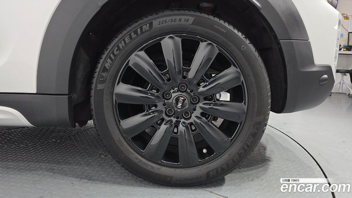 Mini Countryman Classic, 2024