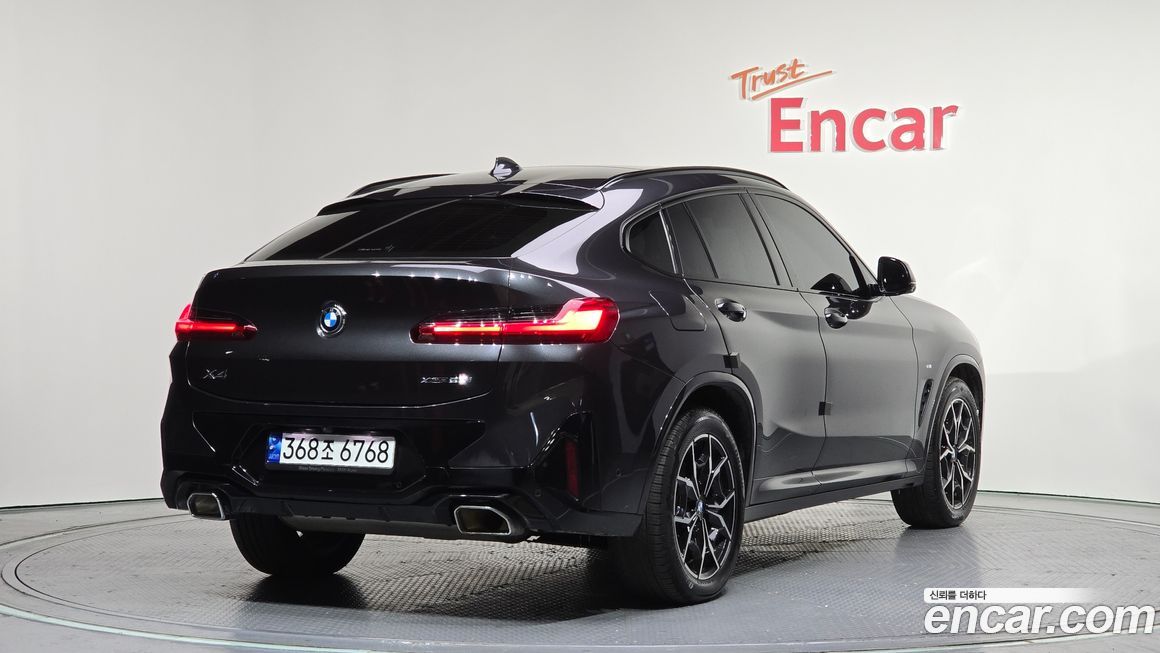 BMW X4 xDrive20i M Sport, 2023