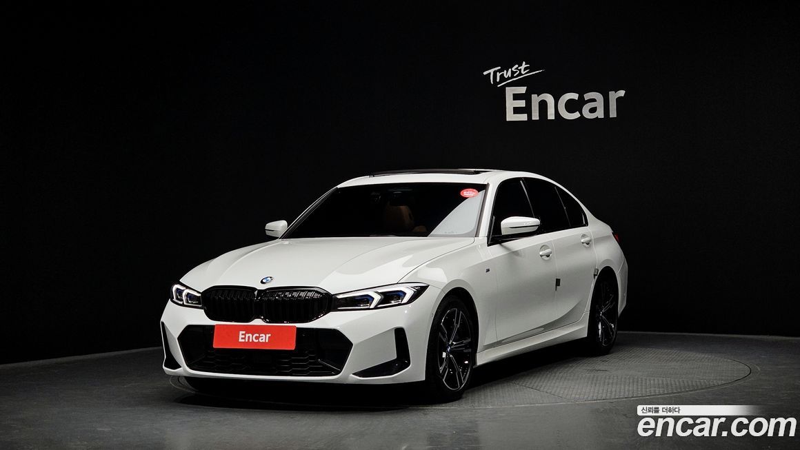 BMW 3-Series 320i M Sport, 2024