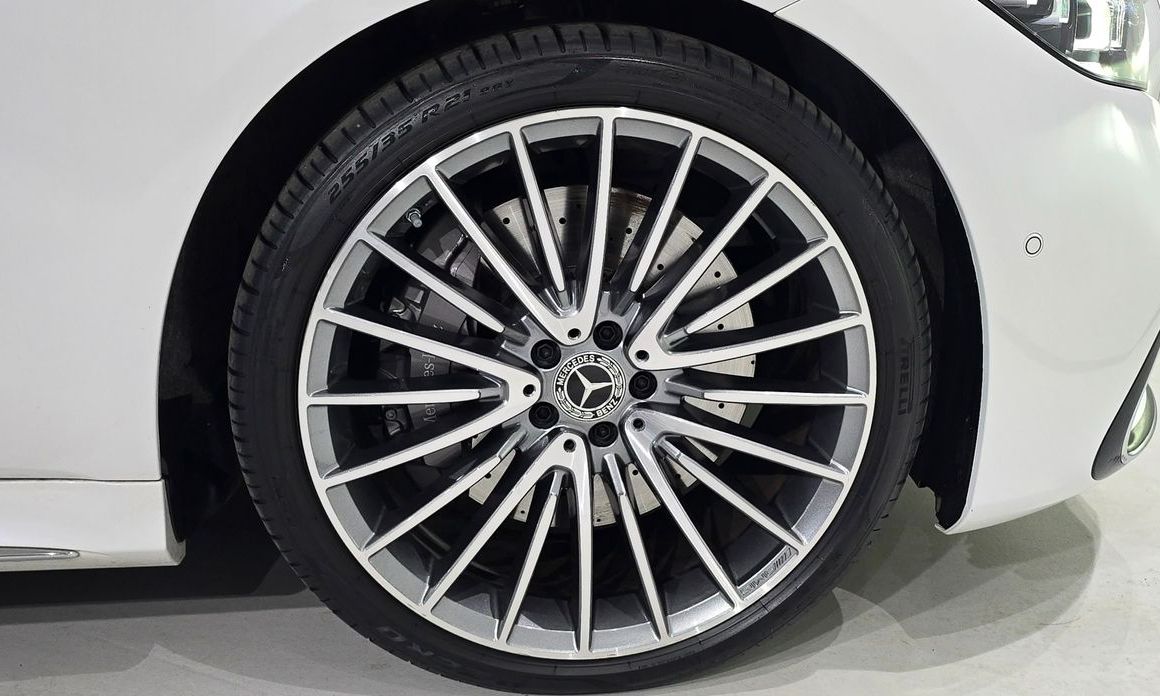 Mercedes-Benz S-Class S500L 4MATIC, 2025