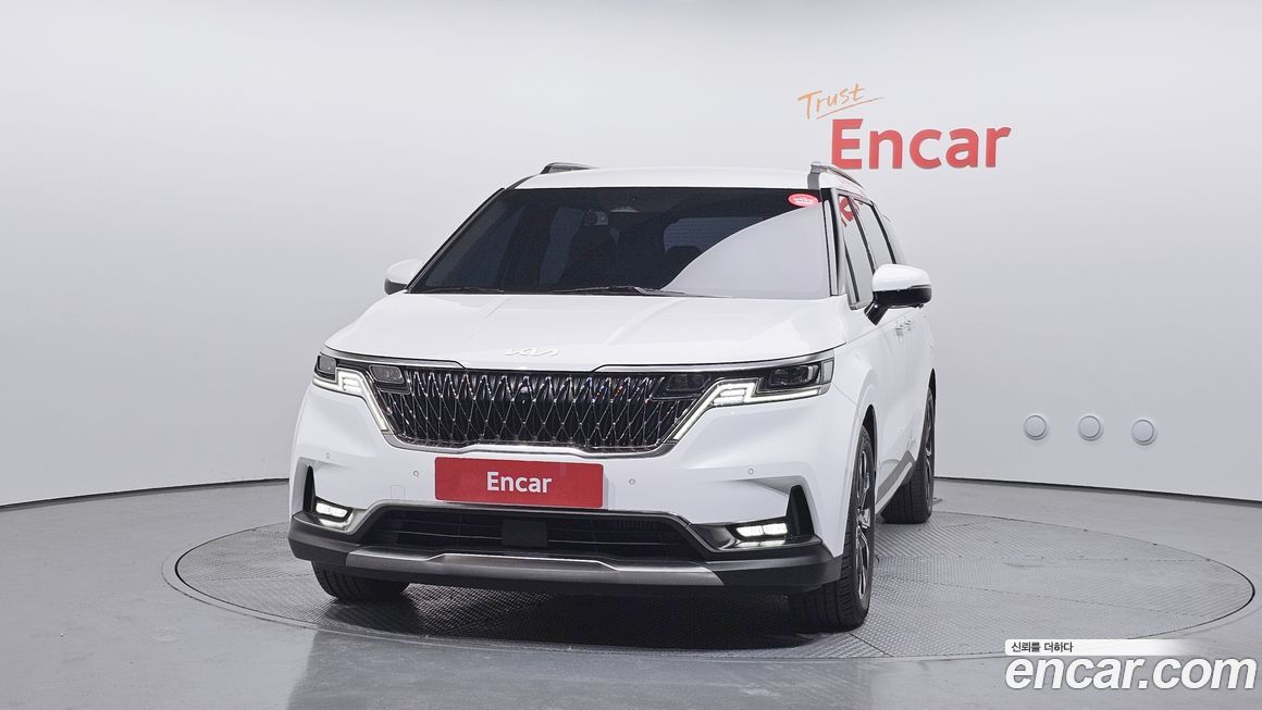 Kia Carnival 9-Seater Signature, 2023