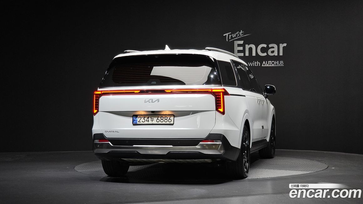 Kia Carnival 9-Seater Noblesse, 2025