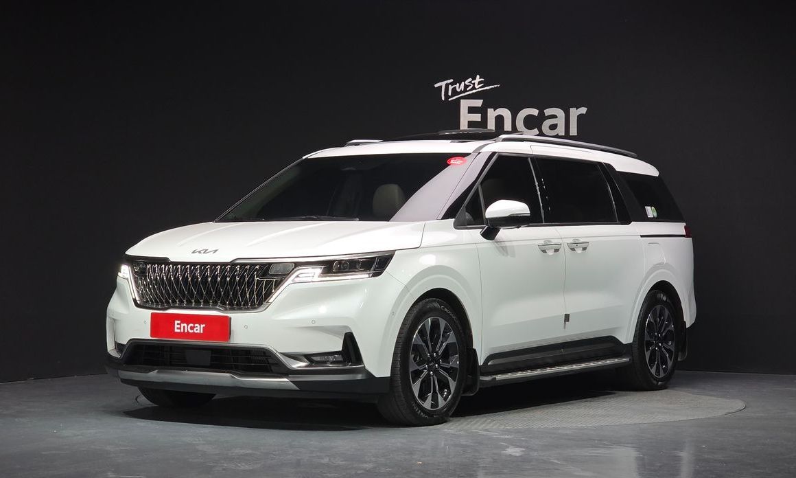 Kia Carnival 9-Seater Signature, 2023
