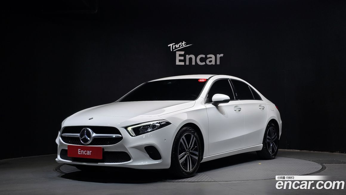 Mercedes-Benz A-Class A220 Sedan, 2022