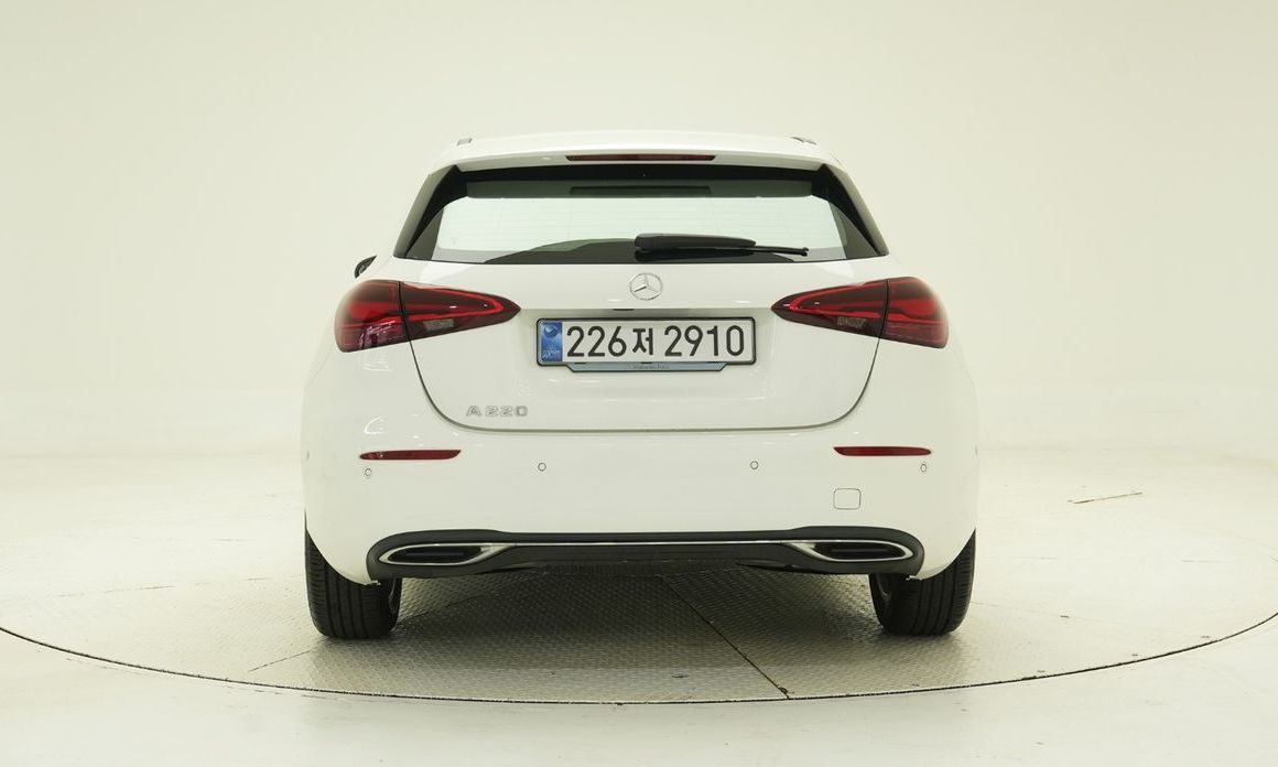 Mercedes-Benz A-Class A220 Hatchback, 2025