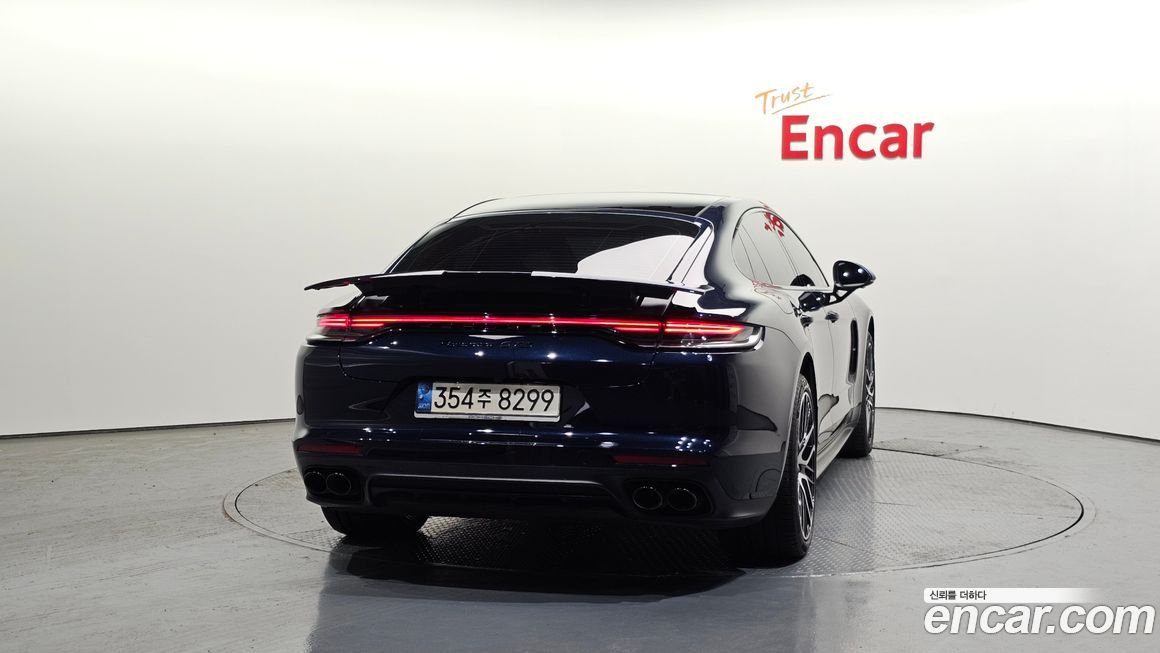 Porsche Panamera 4.0 GTS, 2021