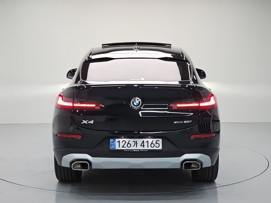 BMW X4 xDrive20i xLine, 2025