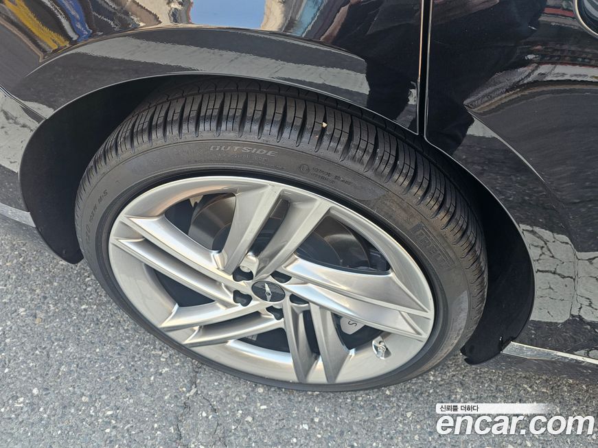 Genesis G80 Gasoline 2.5 Turbo 2WD, 2025
