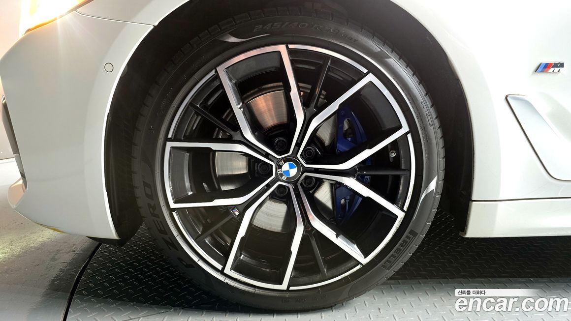 BMW 5-Series 530i M Sport Package, 2022