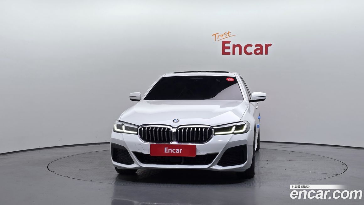 BMW 5-Series 523d xDrive M Sport, 2023