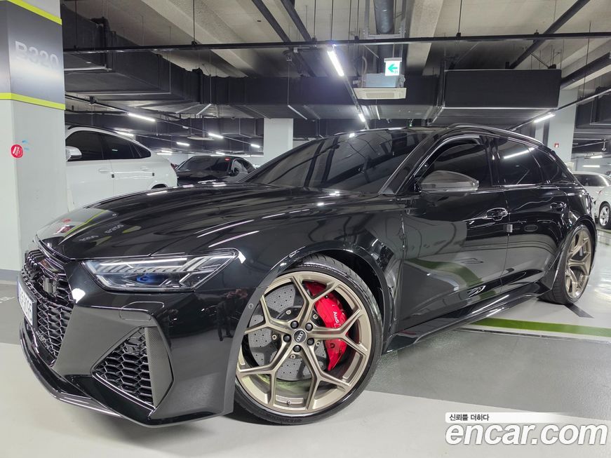 Audi RS6 4.0 TFSI Quattro Avant Performance, 2025