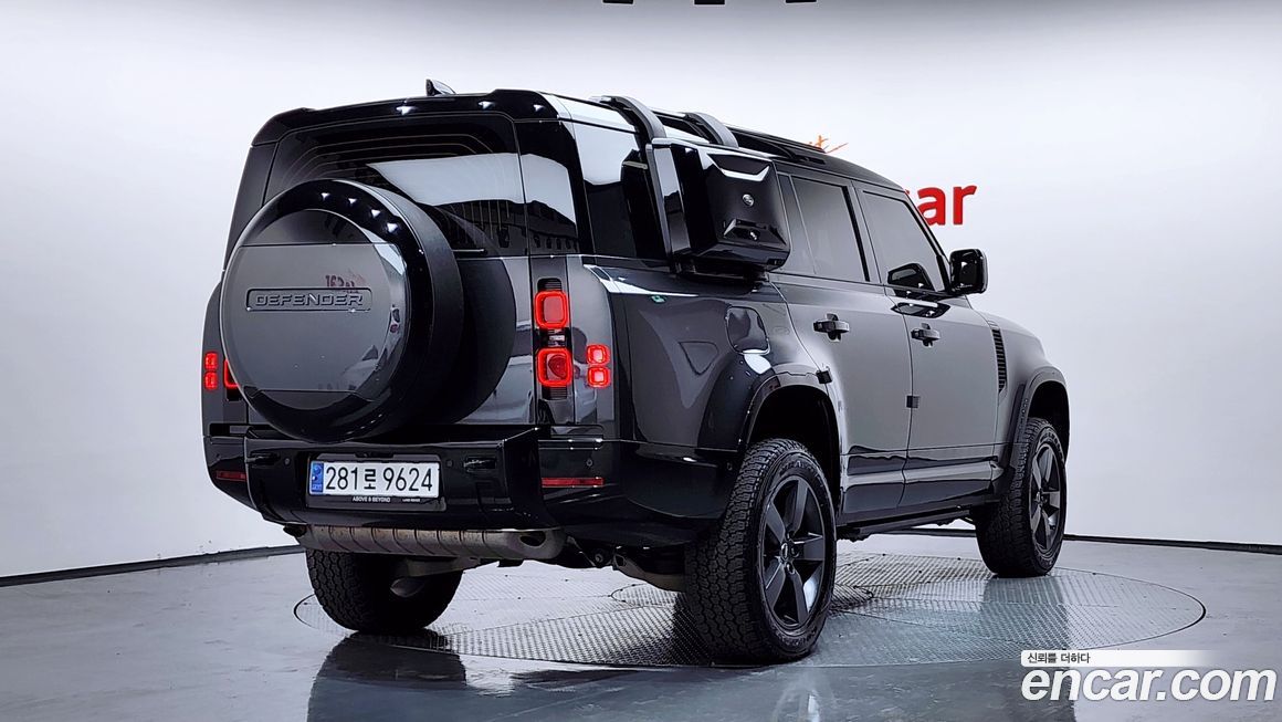 Land Rover Defender 130 P400 X-Dynamic HSE, 2024