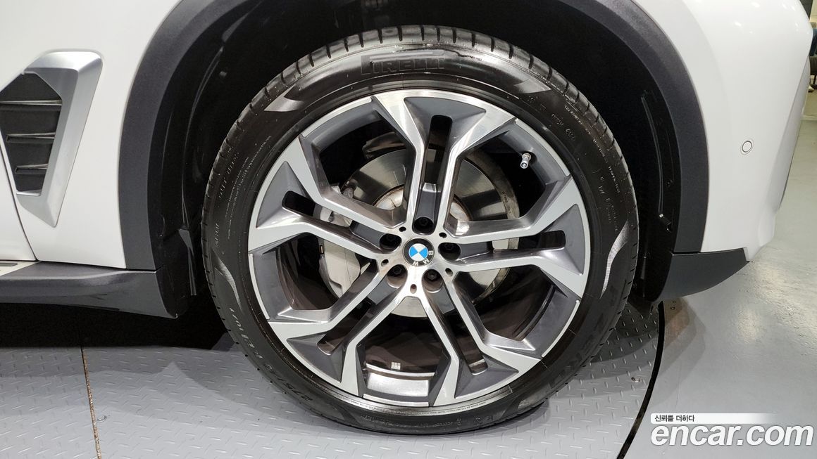 BMW X5 xDrive 30d xLine, 2025