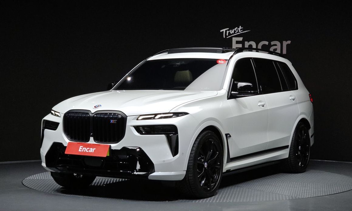 BMW X7 M60i xDrive M sport 6STR, 2024