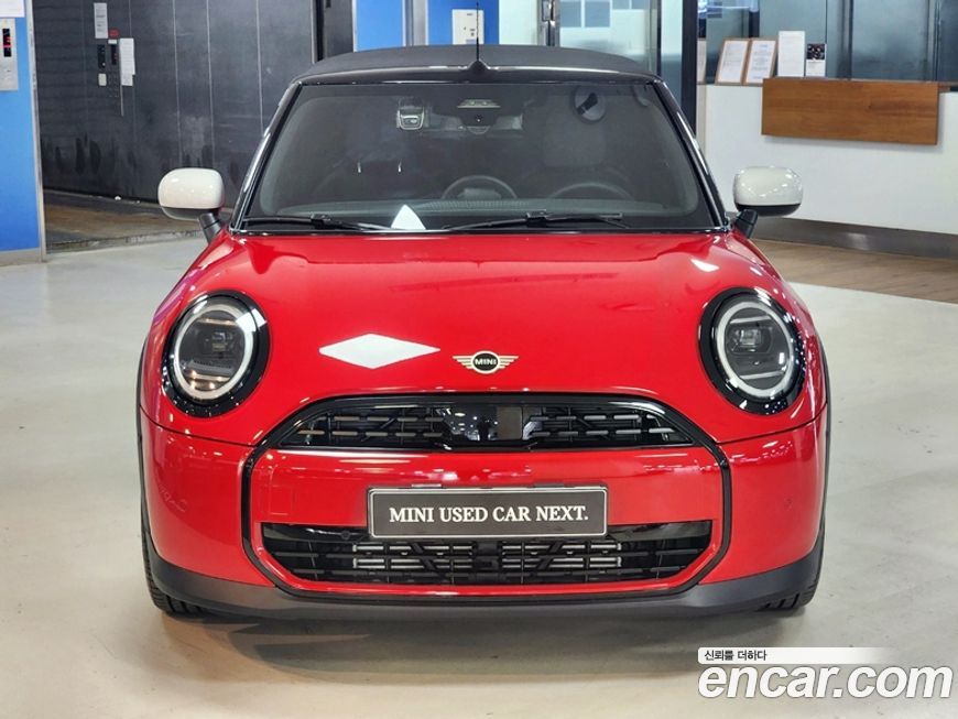 Mini Cooper Convertible Classic, 2025