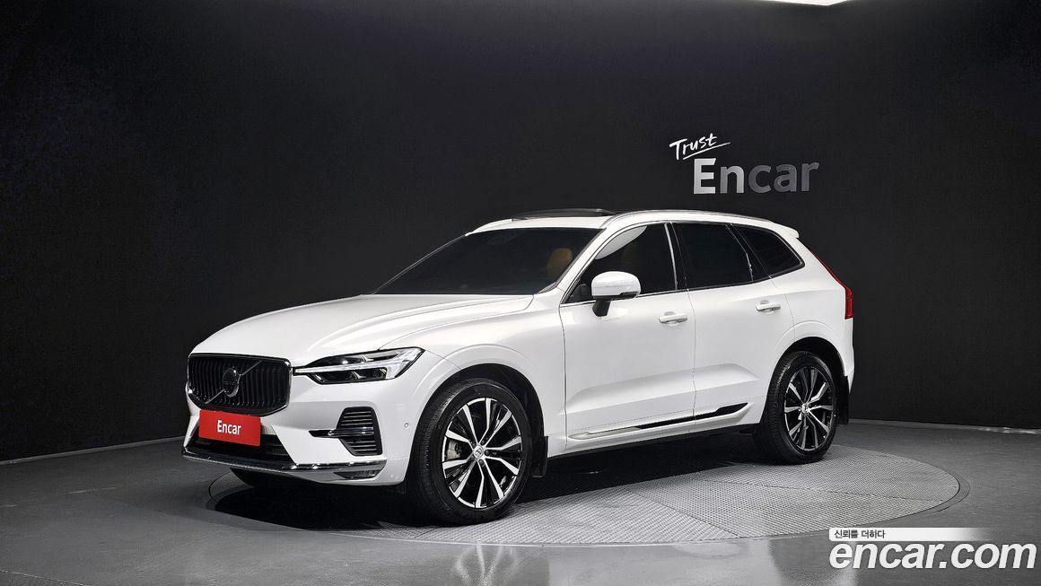 Volvo XC60 B6 Ultra Bright, 2024