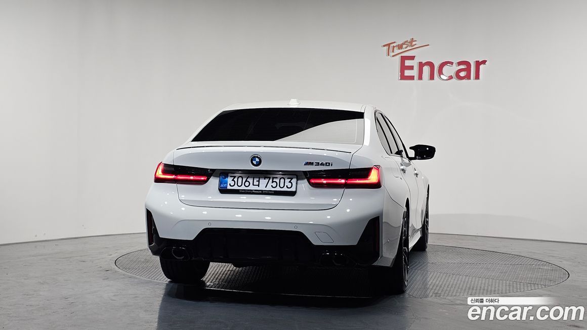 BMW 3-Series M340i Pro, 2026