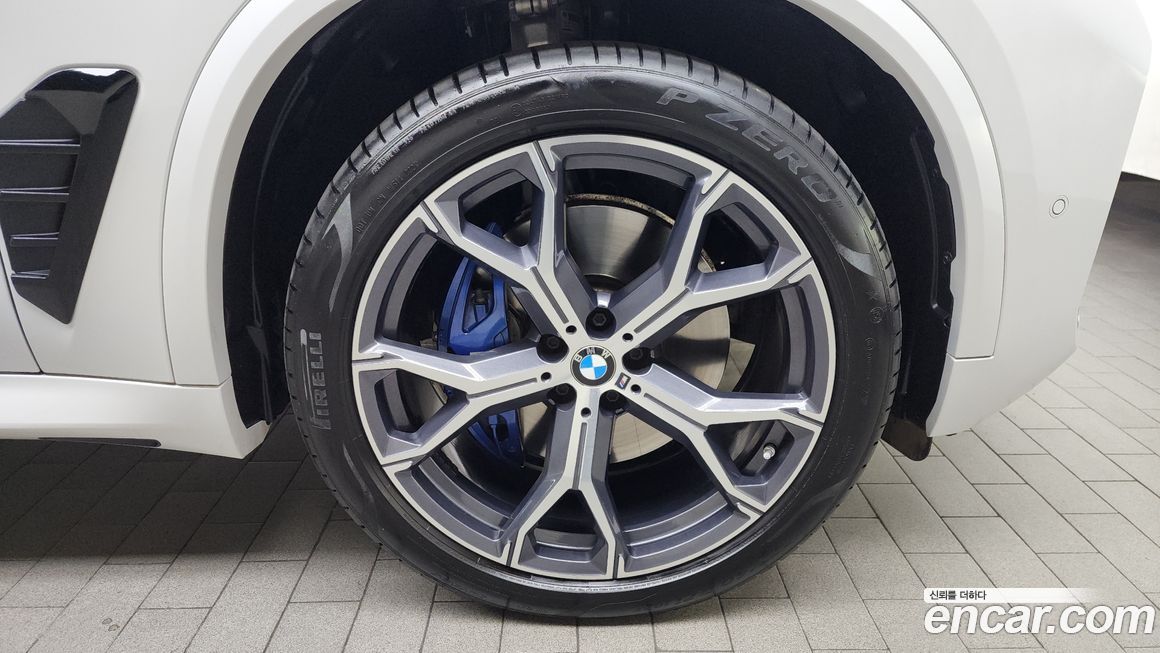 BMW X5 xDrive 40i M Sport, 2024