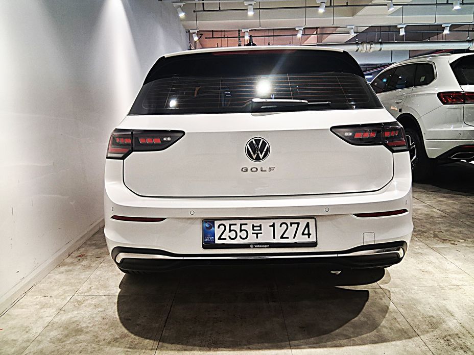 Volkswagen Golf 2.0 TDI Prestige, 2025