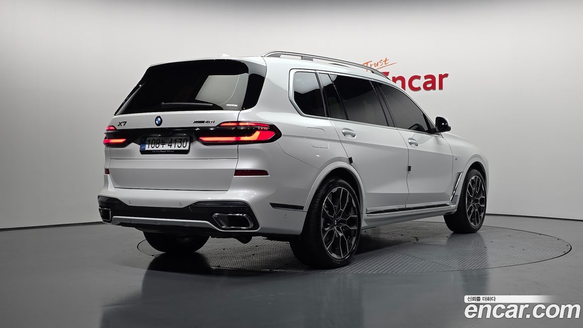 BMW X7 xDrive 40i M Sport 6STR, 2025