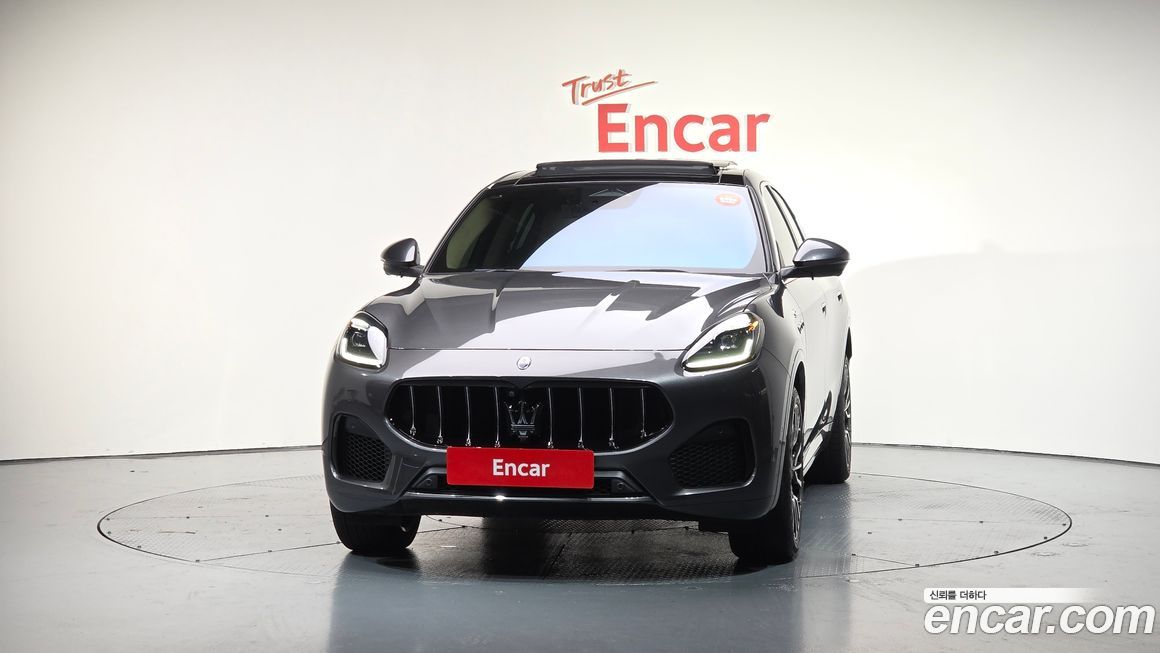 Maserati Grecale 2.0 AWD GT Type P, 2023