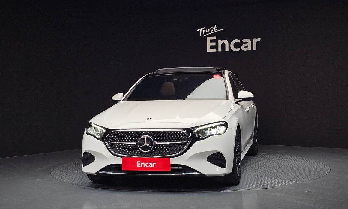 Mercedes-Benz E-Class E200 Avantgarde, 2024