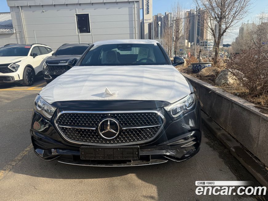 Mercedes-Benz E-Class E200 AMG Line, 2026