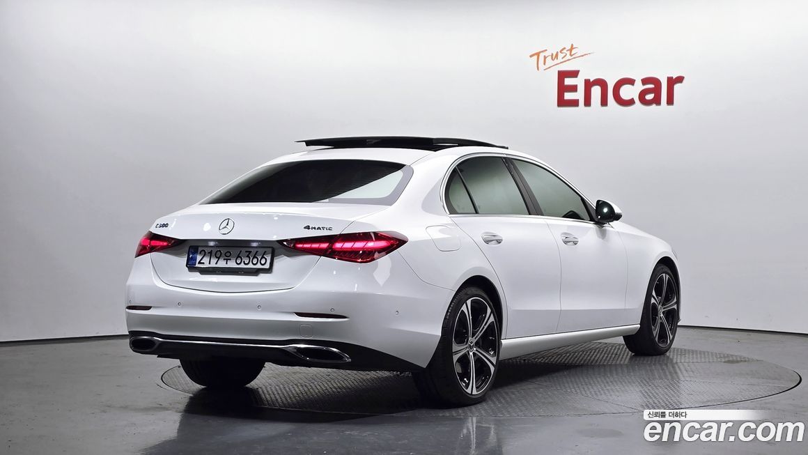 Mercedes-Benz C-Class C300 4MATIC Avantgarde, 2023