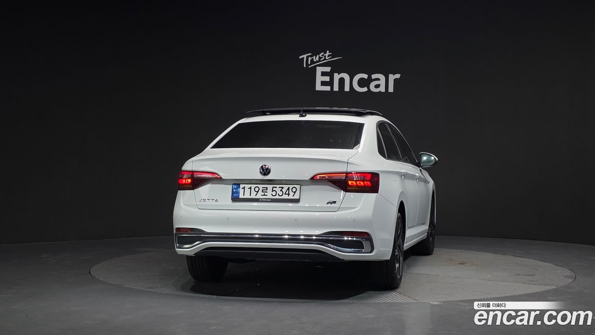 Volkswagen Jetta 1.5 TSI Prestige, 2023