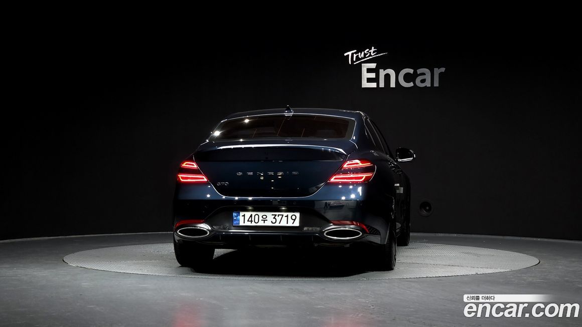 Genesis G70 Gasoline 2.0T 2WD, 2022