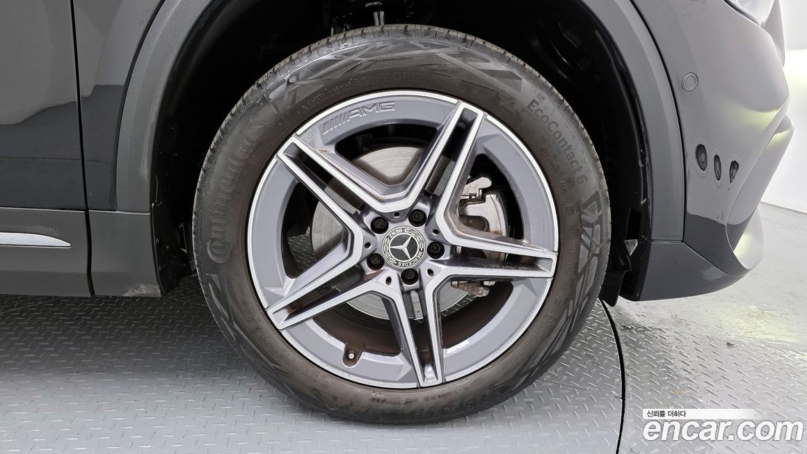 Mercedes-Benz GLA-Class GLA250 4MATIC, 2023