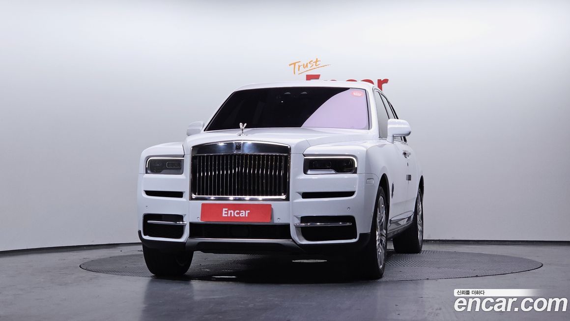 Rolls-Royce Cullinan 6.7 V12, 2024