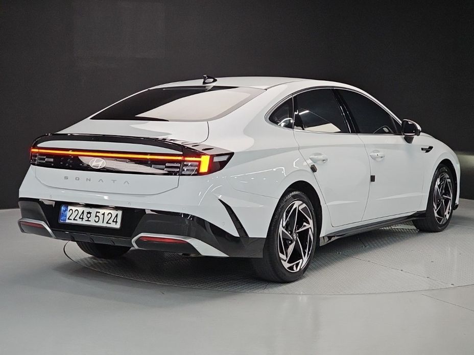 Hyundai Sonata 2.0, 2024