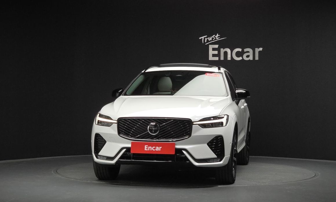 Volvo XC60 B5 Ultra Dark Air Sus, 2026