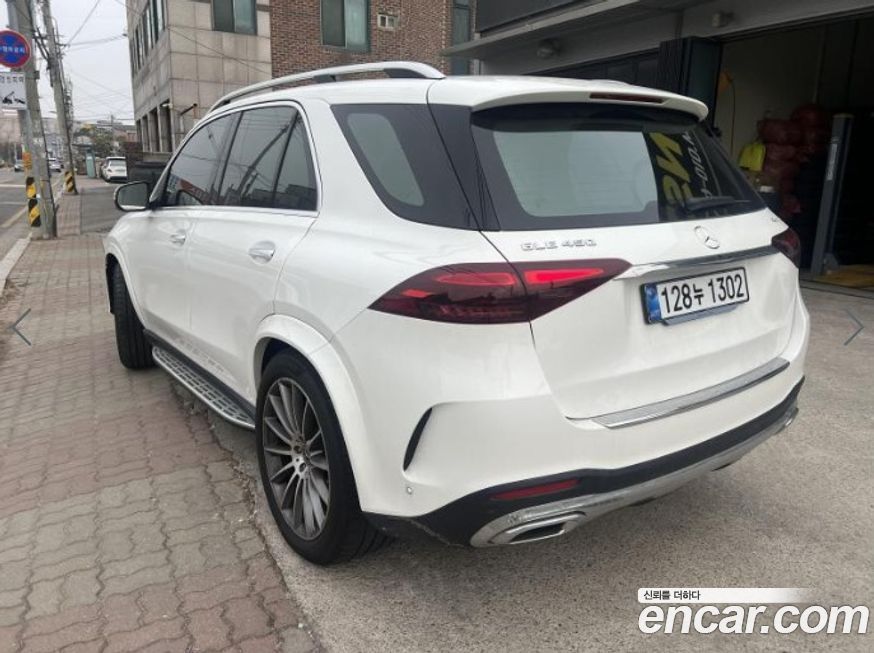 Mercedes-Benz GLE-Class GLE450 4MATIC, 2025