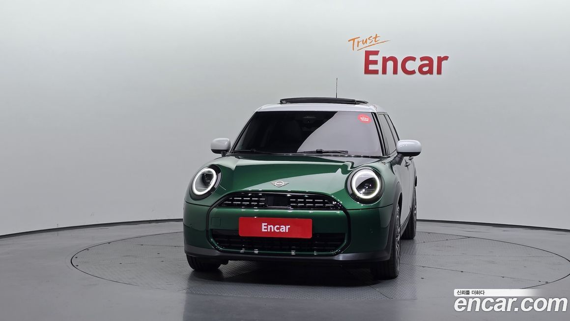 Mini Cooper 5Door Classic, 2025