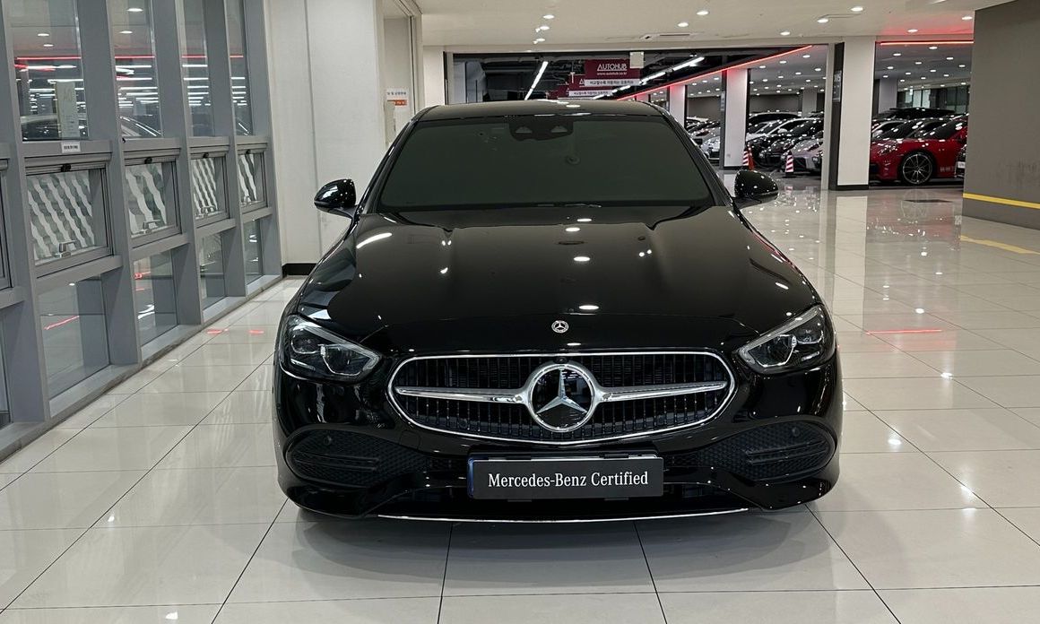 Mercedes-Benz C-Class C300 4MATIC Avantgarde, 2024