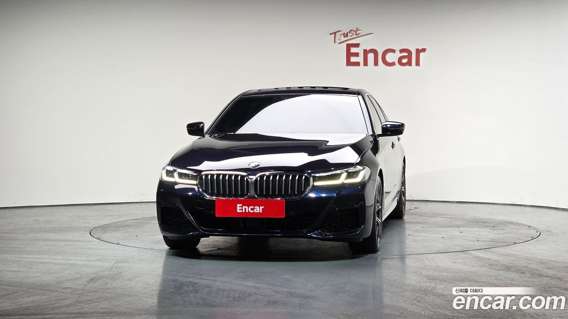 BMW 5-Series 530i M Sport Package, 2022