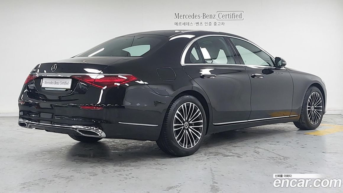 Mercedes-Benz S-Class S350 d 4MATIC, 2025