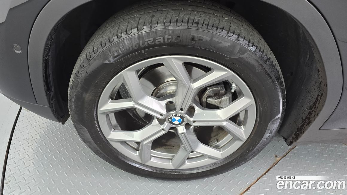 BMW X4 xDrive20i xLine, 2022