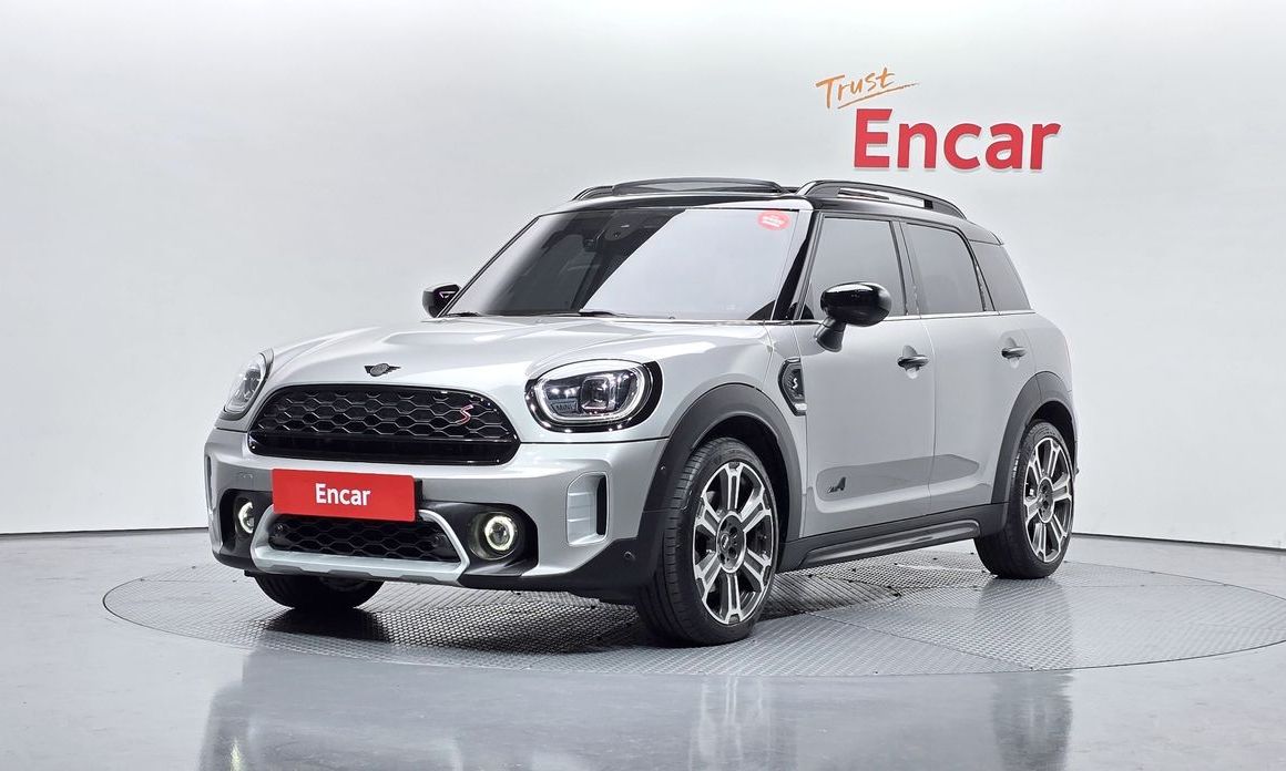 Mini Countryman ALL4 Classic Launch Pack, 2023