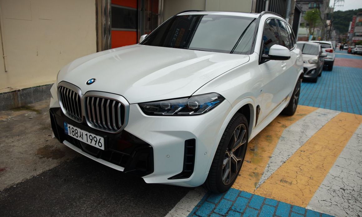 BMW X5 xDrive 40i M Sport, 2025