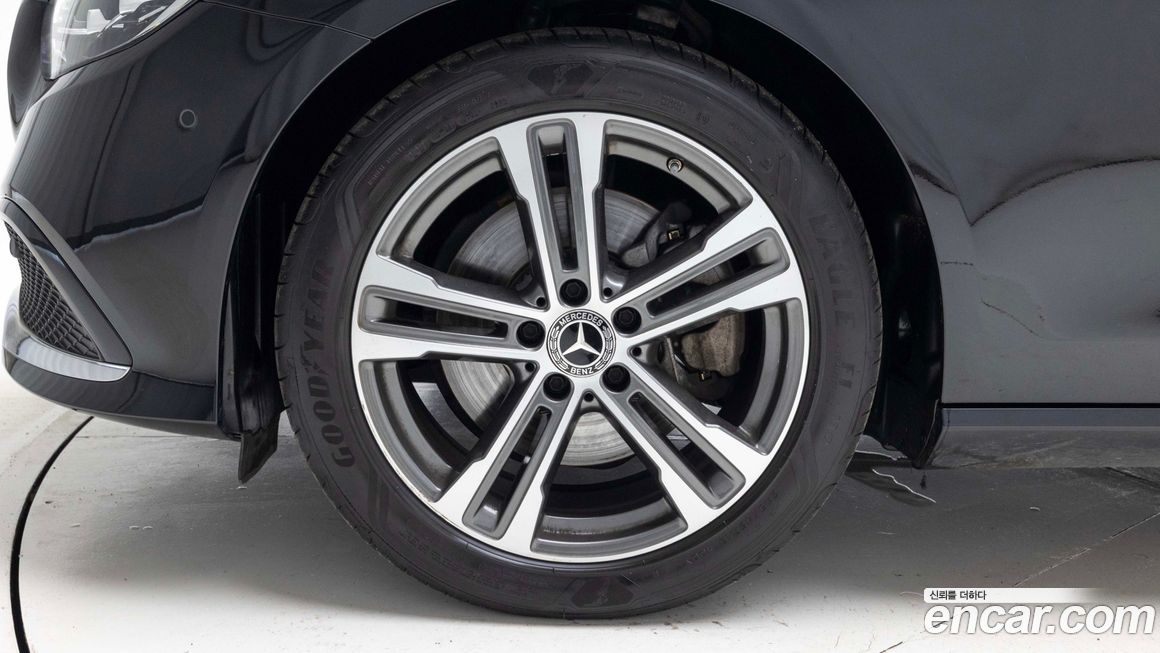 Mercedes-Benz E-Class E250 Avantgarde, 2023